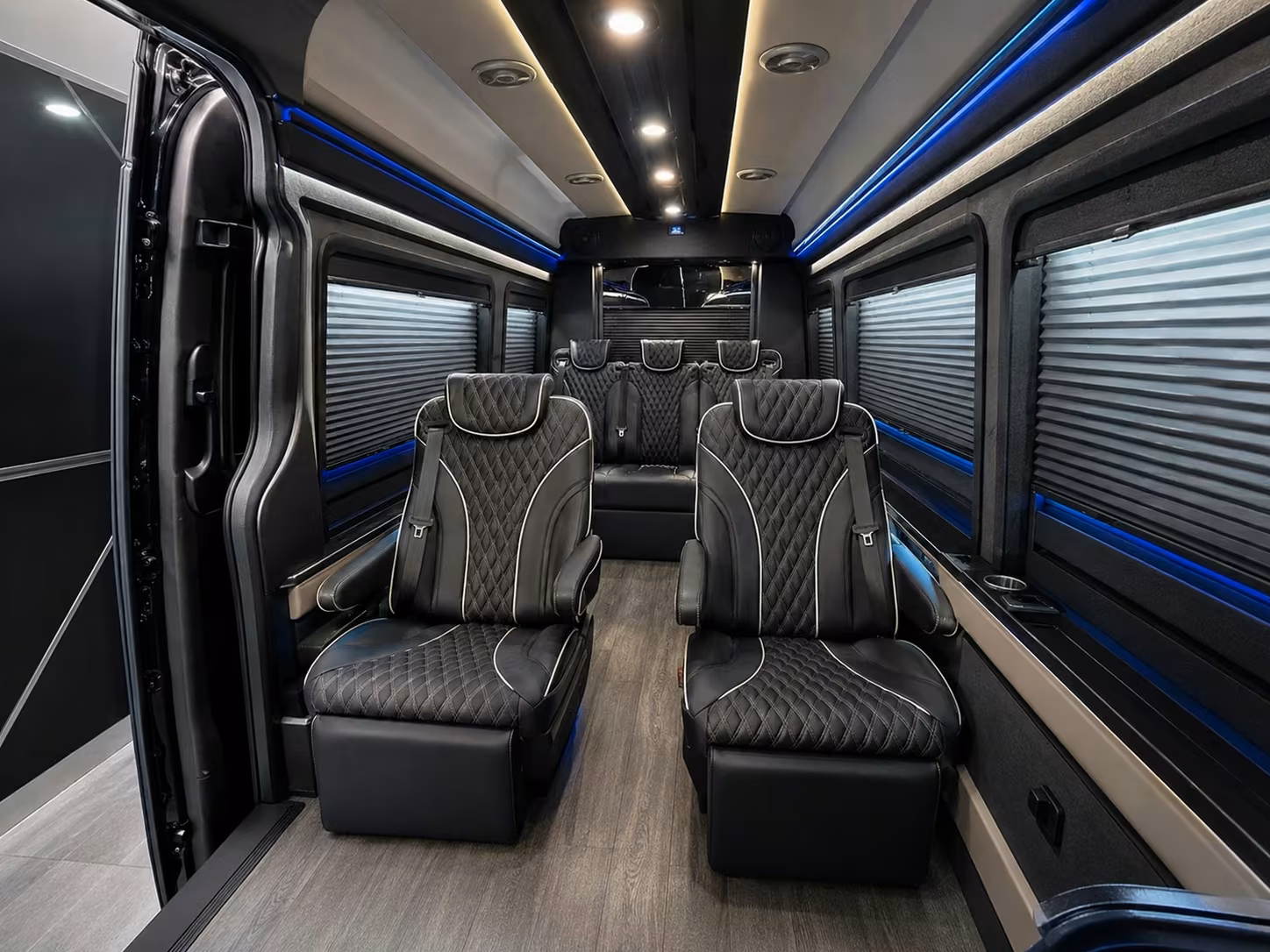 employee shuttle bus rentals for jackson government campuses