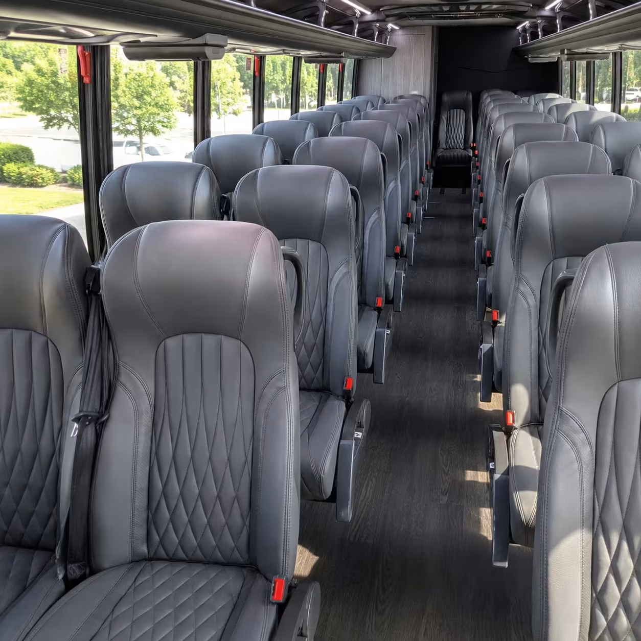 jackson 25 passenger minibus rental