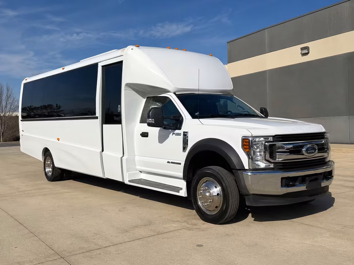jackson minibus rentals for conventions and company events
