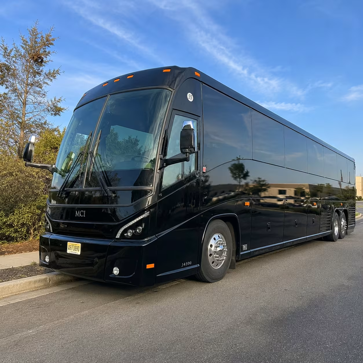 jackson shuttle buses for mississippi national guard and reserve units