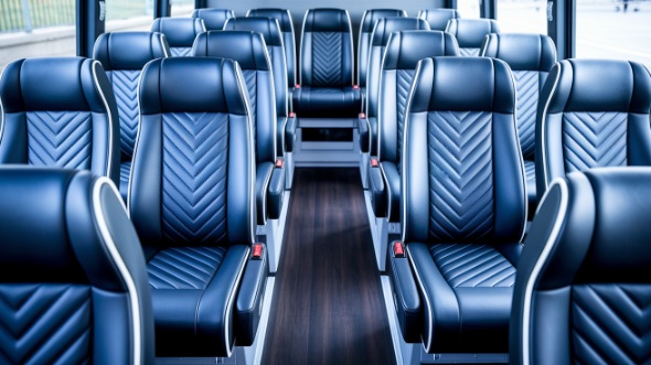 jackson 15 passenger minibus rental