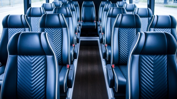 jackson 35 passenger minibus rental
